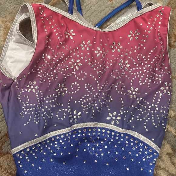 Leotards - Picture 5 of 5